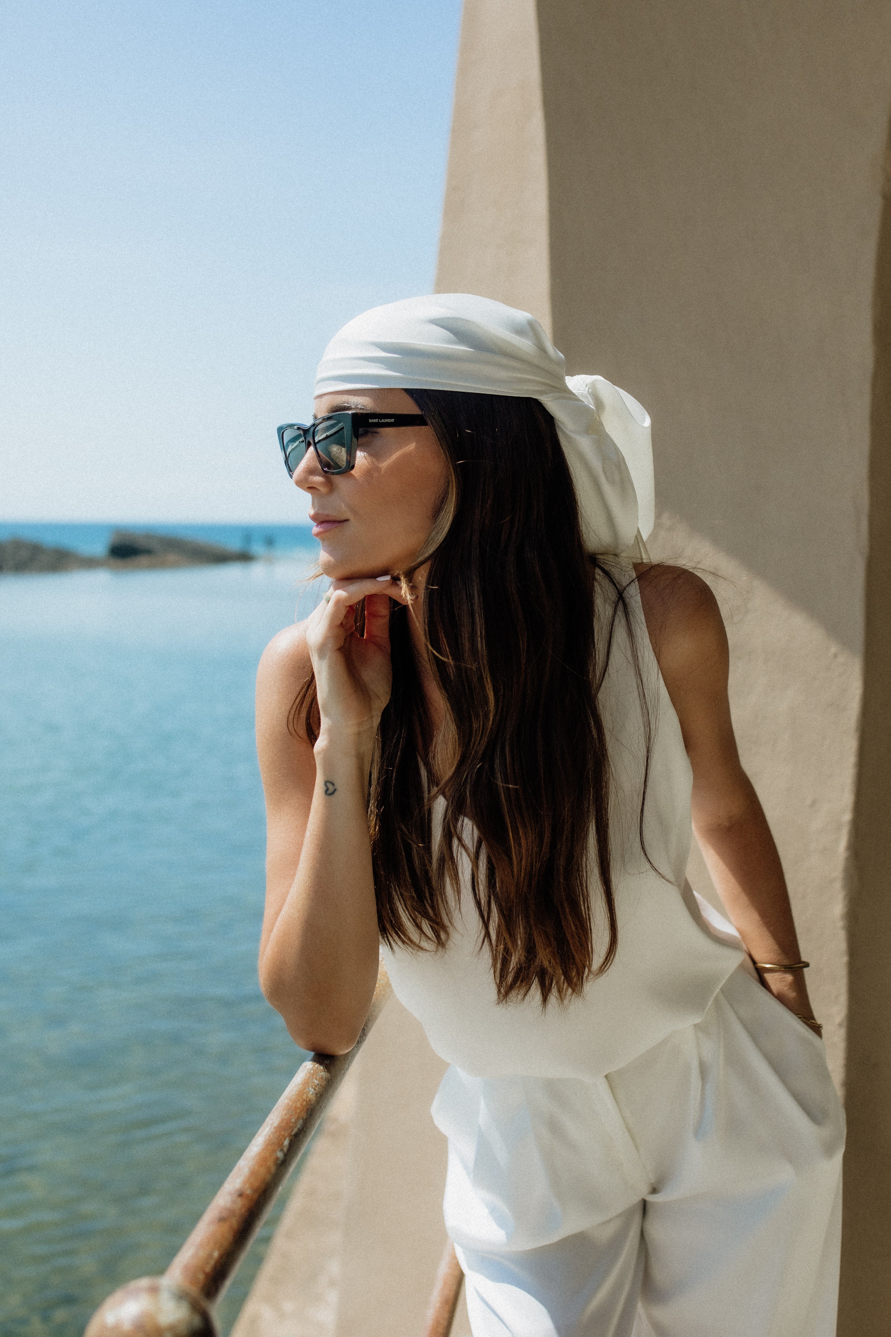 Leighton Scarf white